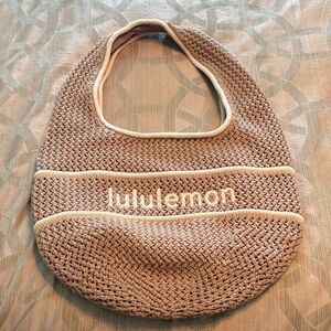 lululemon cotton crochet Shoulder Bag 7L